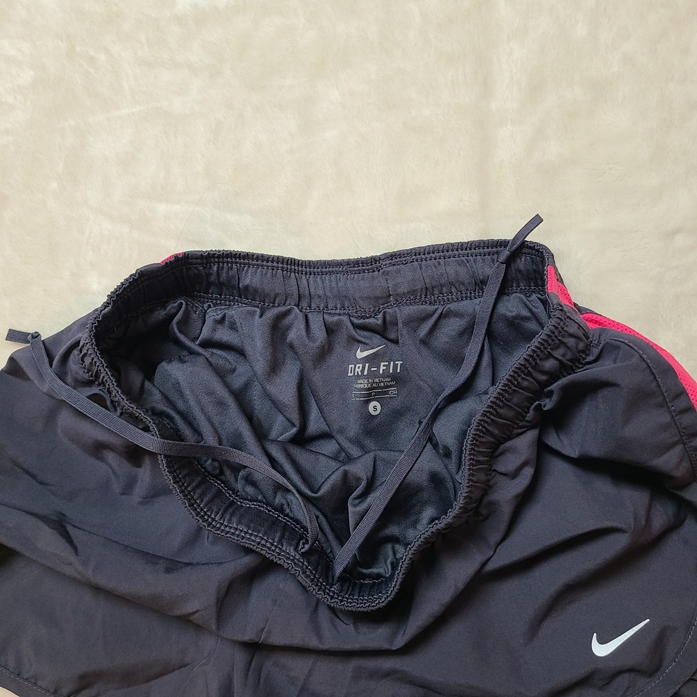 Nike Dri-Fit Tempo Running Shorts Women's Small Dark Gray Brief Lined 3" Inseam - Picture 5 of 13